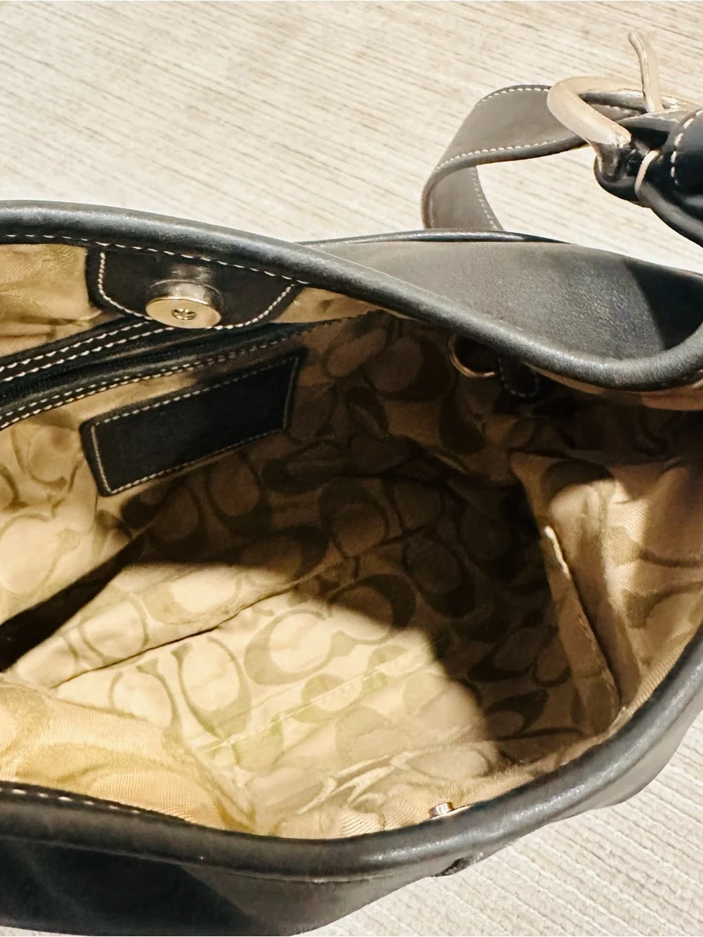 Vintage Coach Soho Hippie Black Leather Hobo Shoulder Bag 9549 Y2K Authentic